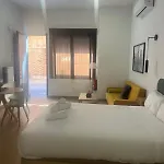 Triana Suite Apartament